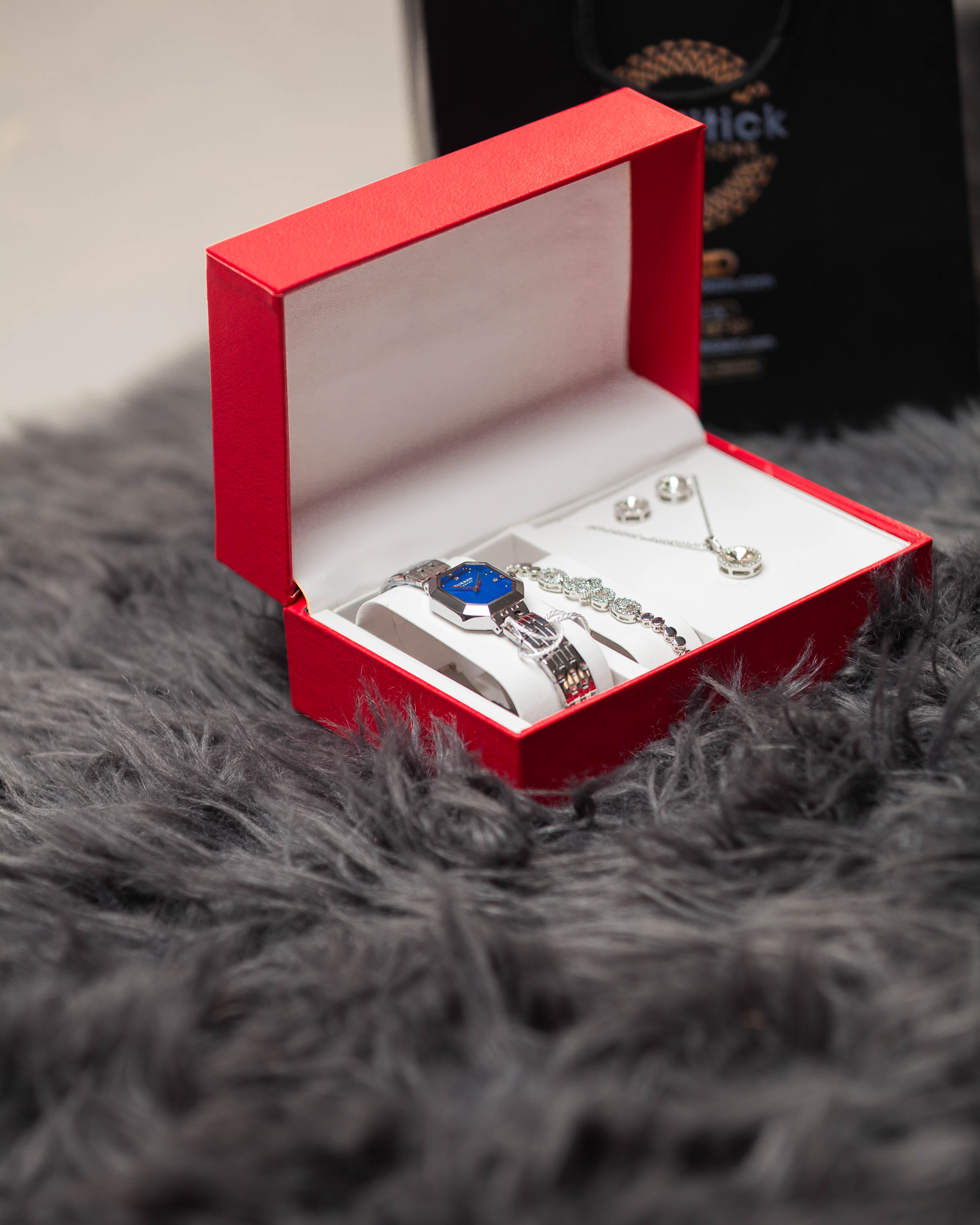 CURREN 9102 Women’s Watch Set view 2