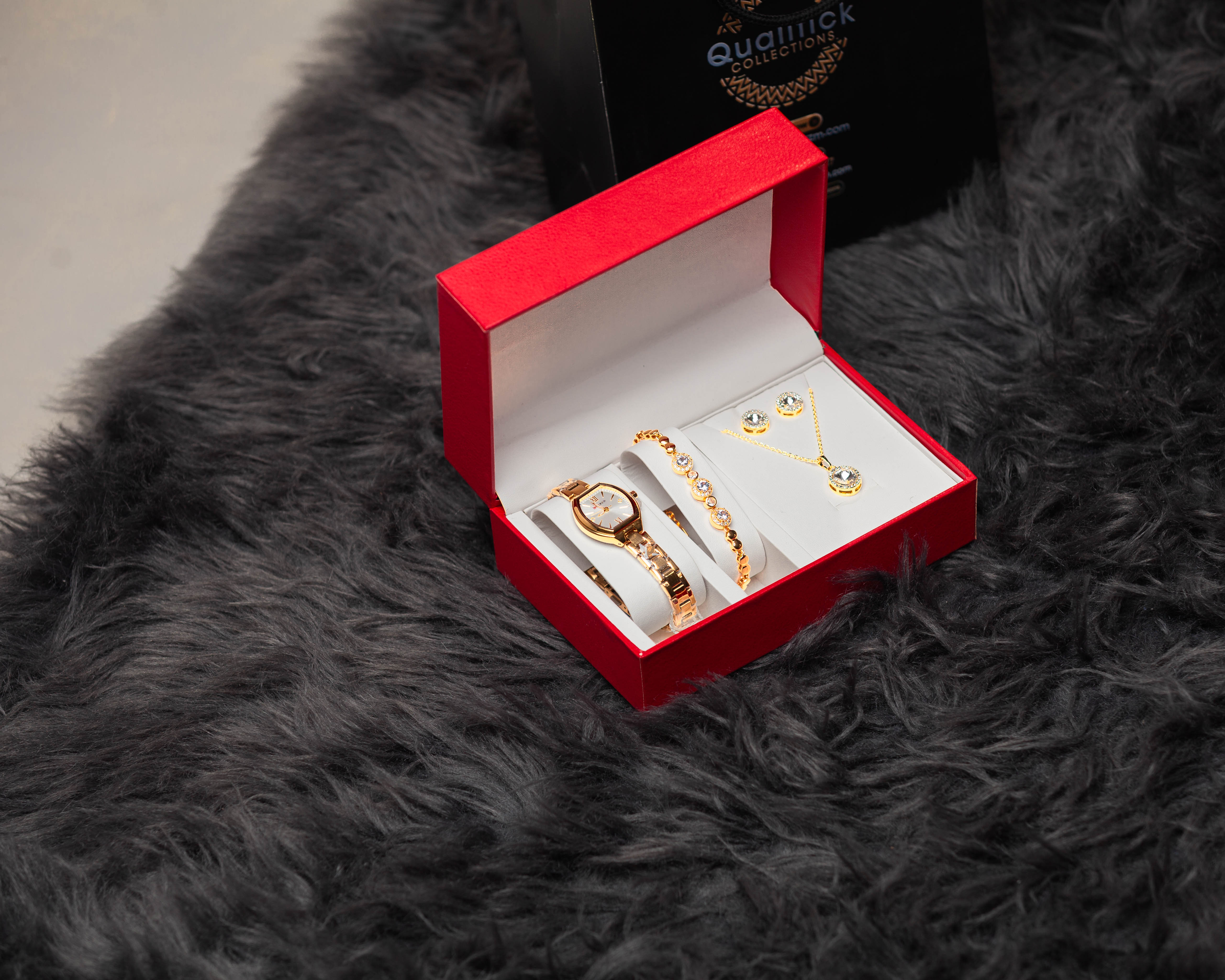 CURREN 9112 Women’s Gold Watch Set view 4