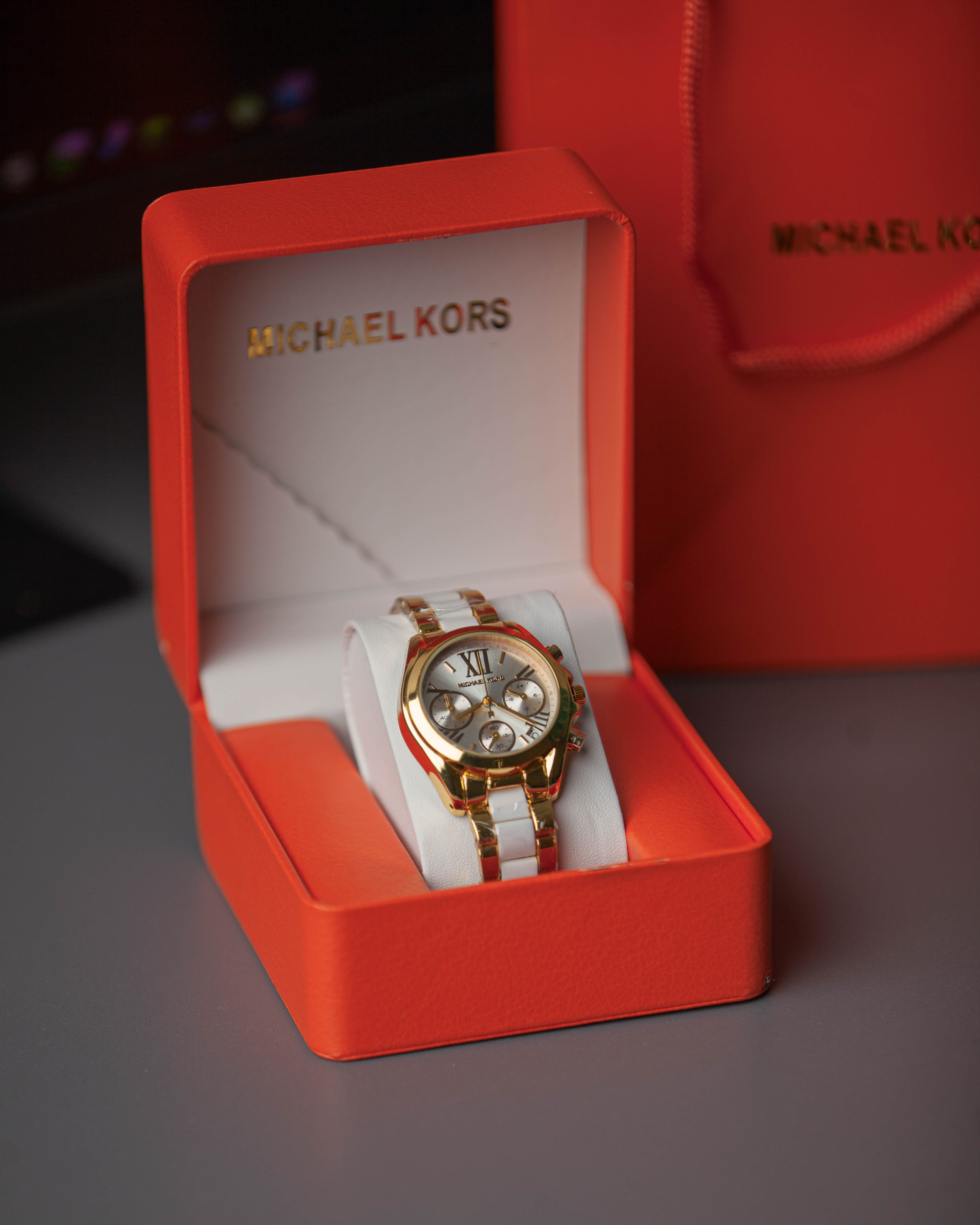 Michael Kors MK 5907 Bradshaw chronograph | White view 3
