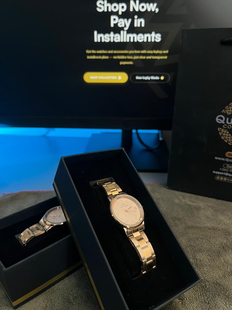 Daniel Wellington Iconic Link | Rose Gold & Egg White Dials view 5
